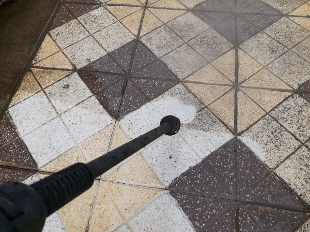 駐車場洗浄事例